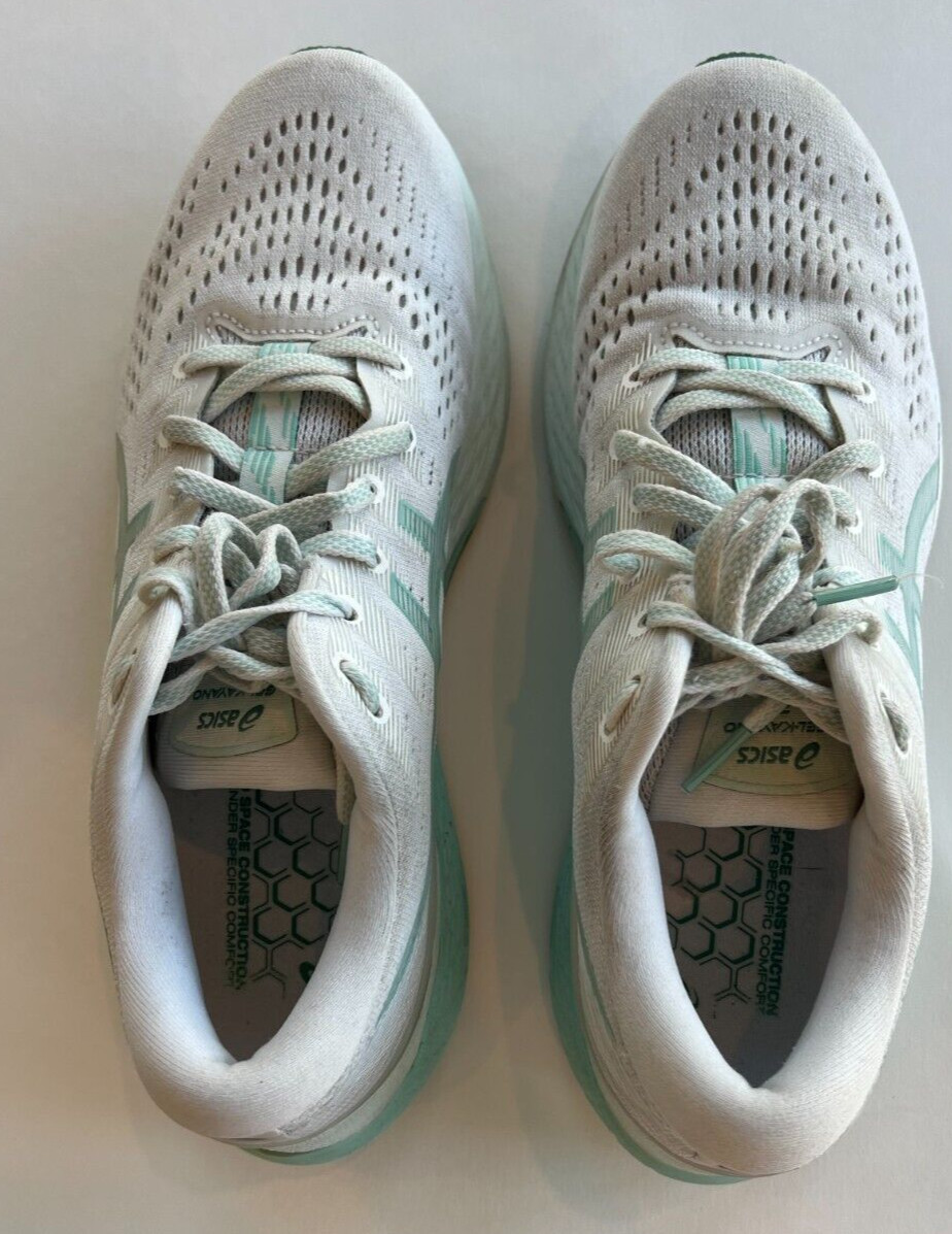 Asics Gel Kayano 28 Women’s Size 9 White Oasis Green Rare Running Sneakers Shoes image 2