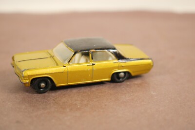 Vintage Matchbox Lesney No. 36 Opel Diplomat Made In England Hood Opens