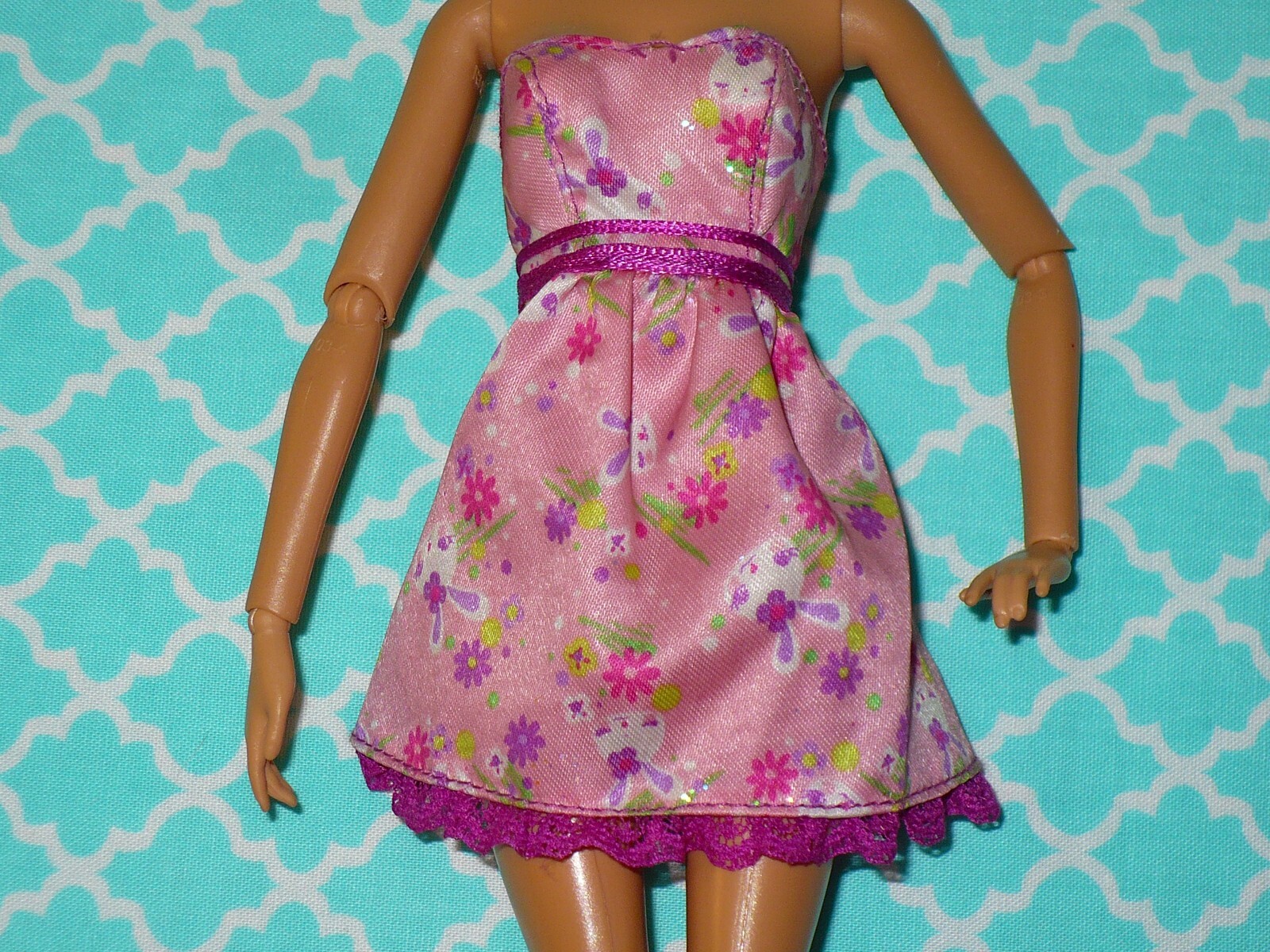 Mattel Barbie Doll Clothing Fashionistas Fashion Fever PINK