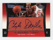 Clyde Drexler Rookie Cards and Memorabilia Guide 12