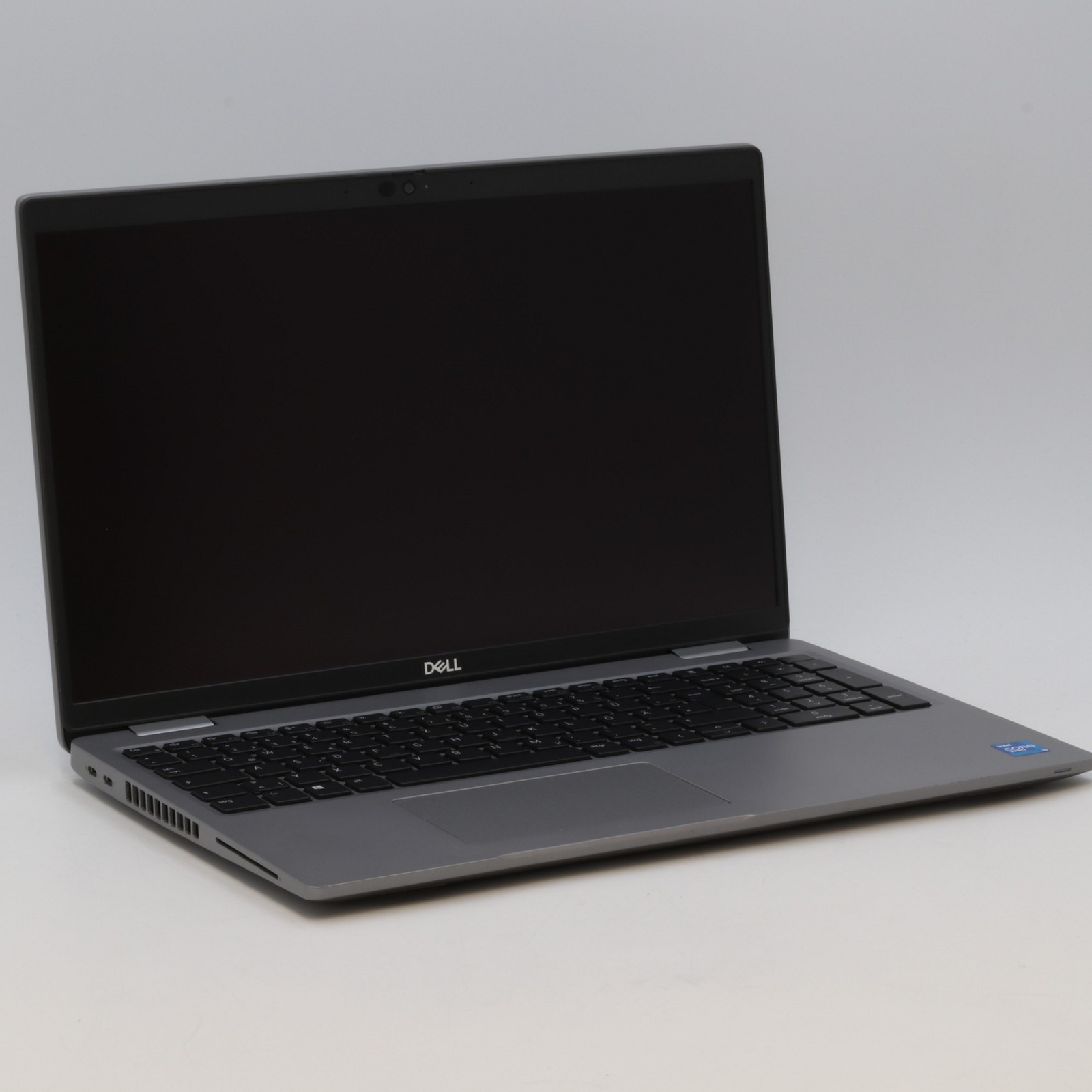Dell Latitude 5520 15,6" Full HD Notebook Intel Core i5 SSD