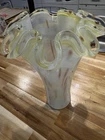 Beautiful 10”Murano Italian Glass Yellow Gold Ruffle Ribbon Vase Hand Blown