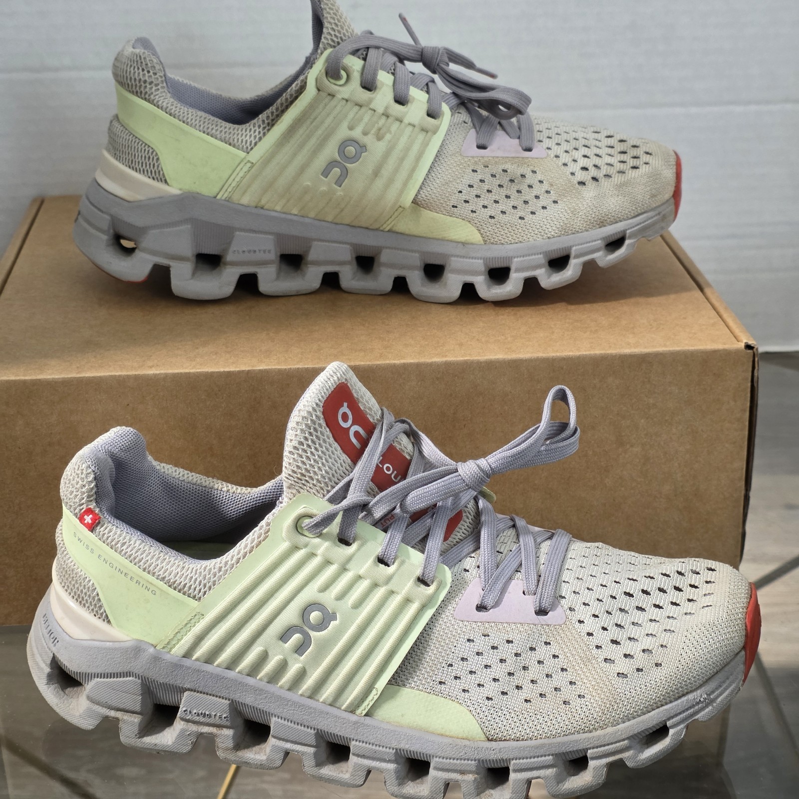On Cloudswift sneakers in the Ice Oasis green Women's Size 6