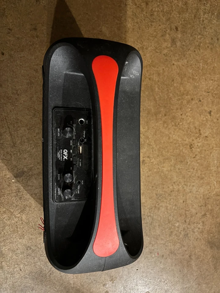 QFX PBX44 Portable Bluetooth Speaker - Image 4 of 4