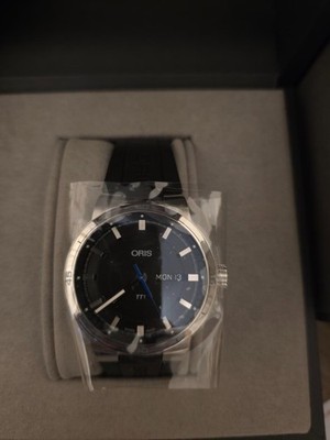 Oris TT1 Day Date Automatic New but worn once to see if it fit buyer