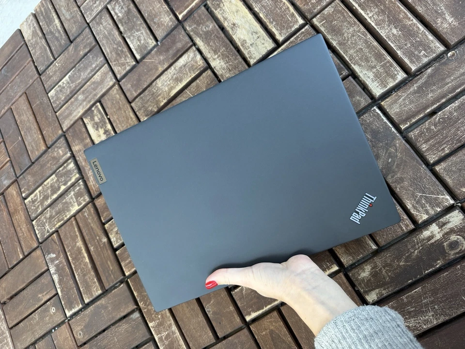 Lenovo ThinkPad T14s G3 · i5-1240P · 16GB · 512GB, Foto 4 von 5