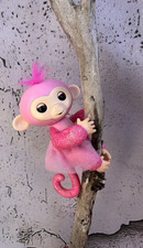 Fingerlings Interactive Collectible Dinosaur WowWee Pink Monkey Glitter