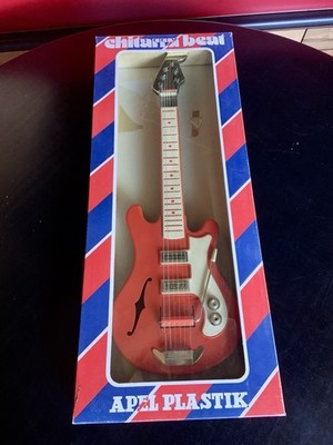 VINTAGE APEL PLASTIK ITALY 80s NYLON BEAT GUITAR STRINGS