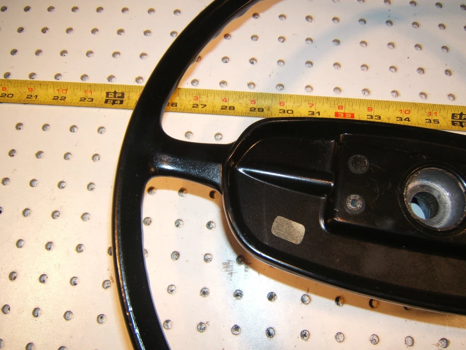 Jaguar Late 1970s XJ6/12 Series 2,XJS Dash black Jaguar steering OE 1 Wheel Only - Image 4 of 4