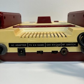 Nintendo Family Computer Famicom Console HVC-001 Untested for Parts or Repairs