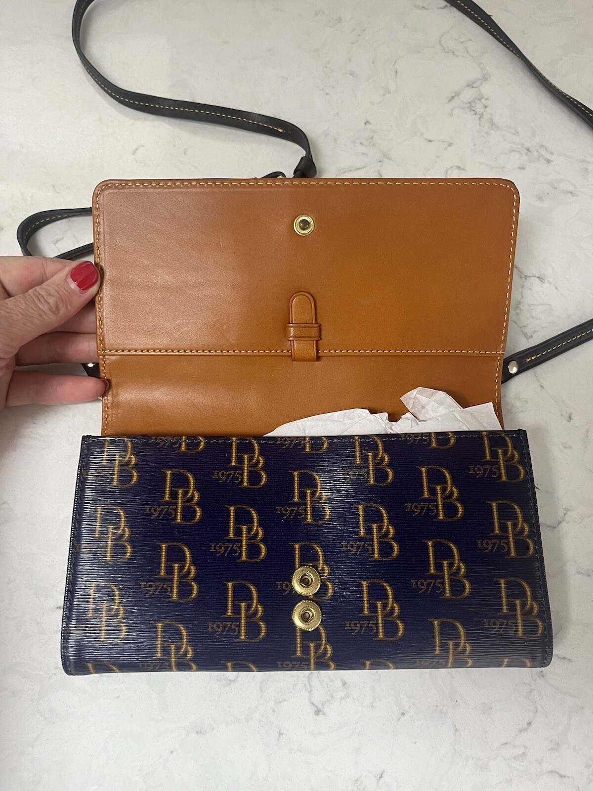 VTG Dooney and Bourke Crossbody wallet cobalt unique piece rare DB Logo NWT image 4