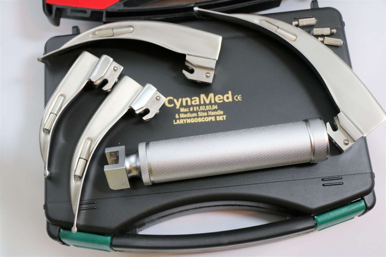 Premium Laryngoscope Set With 4 Intubation Blades & 1 Medium Handle By CYNAMED 9 thumbnail image