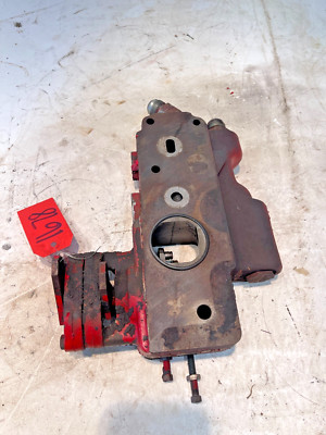 1976 International IH 1586 Tractor Priority Valve Hydraulic Block