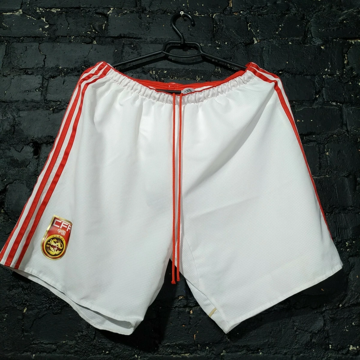 Adidas en cheap china 50