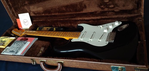 AWESOME 1998 Fender American Vintage Reissue AVRI '57 Stratocaster with Case! - Imagen 3 de 23