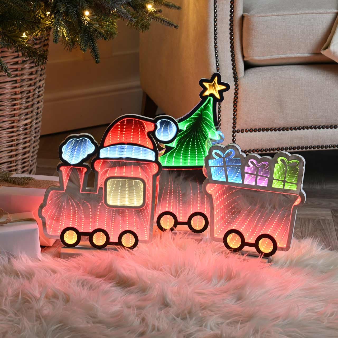 Festive Lit Infinity Train Light
