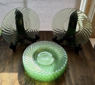 Set Of 10Uranium Optic Swirl Green Depression Glass 6  Saucer Plates UV Glow EUC