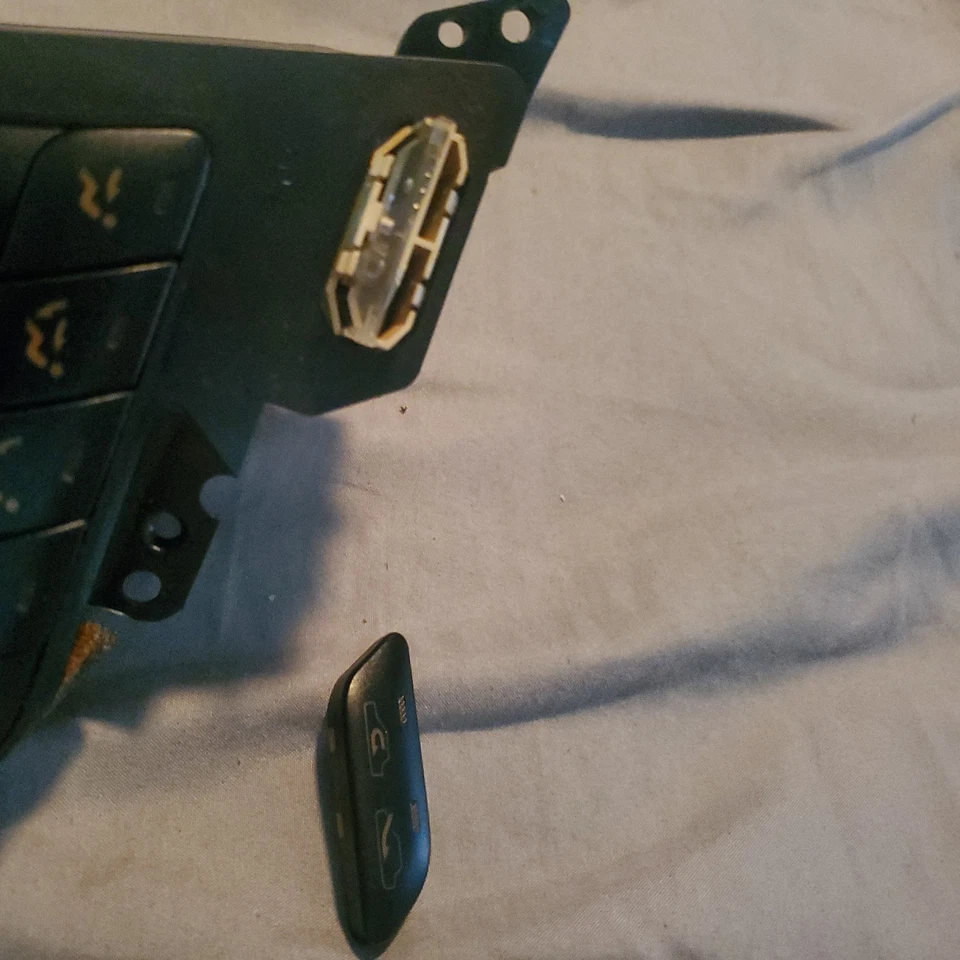 Toyota Celica 1990 interruptor de control de temperatura con aire acondicionado Foto 2 de 4