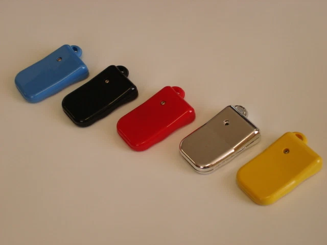 Cubierta de mando a distancia Ferrari 355 360 550 575 de repuesto color amarillo brillante Foto 4 de 4