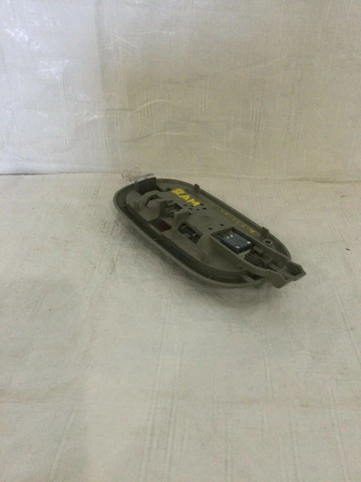 2007 道奇 Ram 3500 内部后圆顶地图灯 原始设备制造商  — 第 3/4 张图片