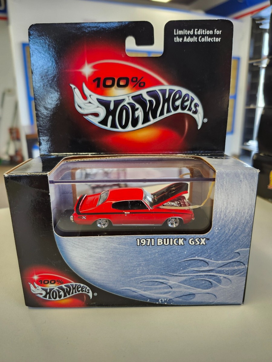 2001 100% Hot Wheels 1971 Buick GSX in red w/lifted hood and Real