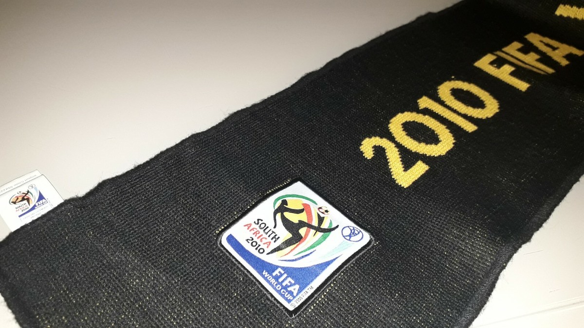 Écharpe Football Mondial 2010 - Espagne Champion Du Monde - FIFA Afrique Du Sud