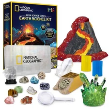 NATIONAL GEOGRAPHIC Earth Science Kit - Over 15 Science Experiments for Kids,...