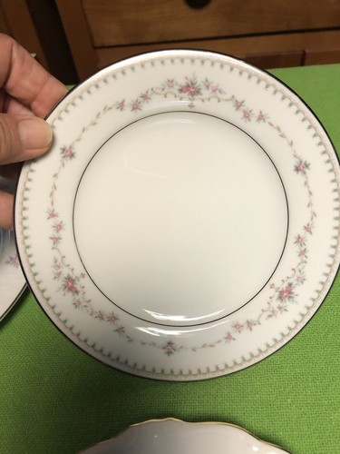 Mismatched China Bread Dessert Plates Set of 4 Pinks 6 3/8-6 1/2" Wedding - Picture 6 of 14