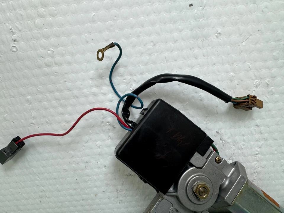 95-97 日产 Maxima 95-98 240SX 96-98 英菲尼迪 I30 天窗电机 — 第 3/4 张图片