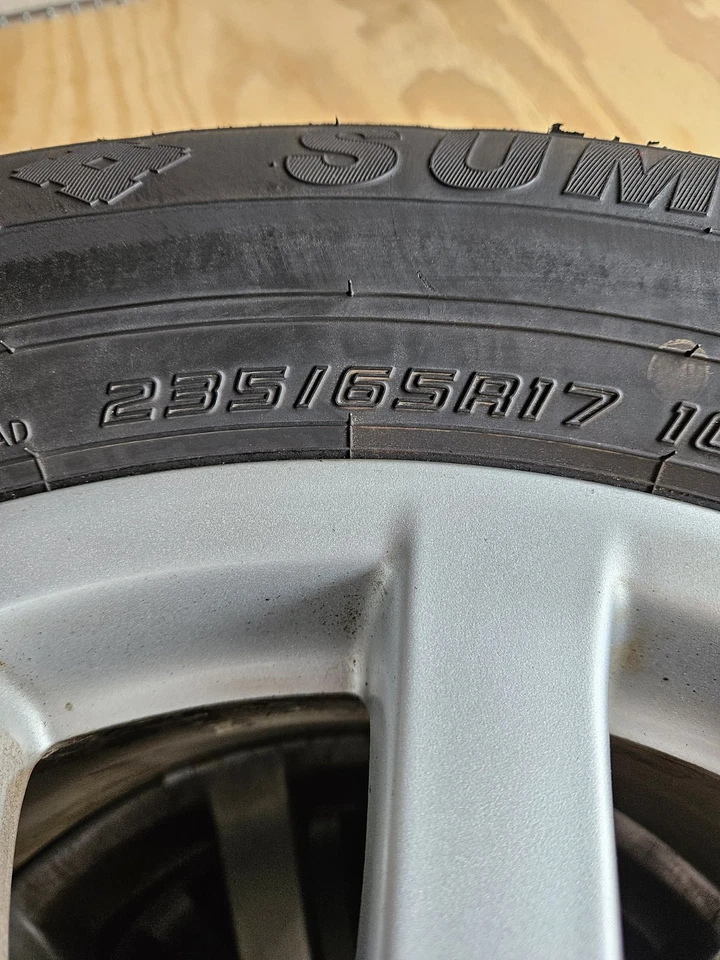 Llantas originales Porsche Cayenne con neumáticos y TPMS 2003-2010 Foto 3 de 4