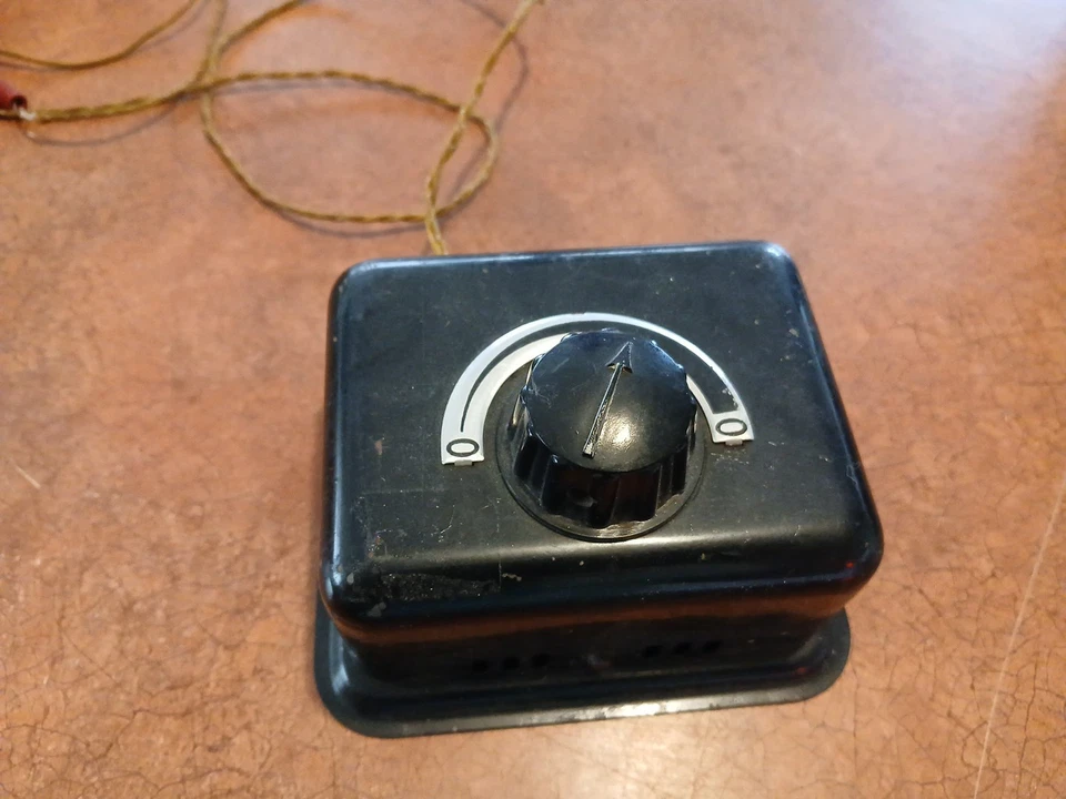 Vintage Marklin 272 Transformer Made In Germany  - Image 3 of 4