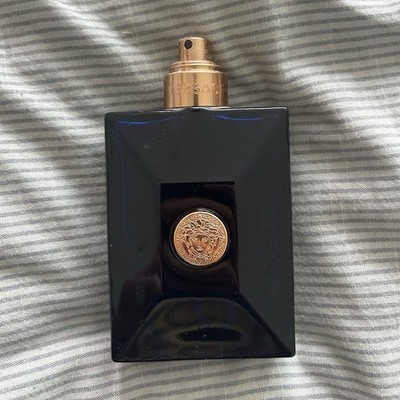 Versace Dylan Blue Eau de Toilette Spray with Medallion Emblem Bottle