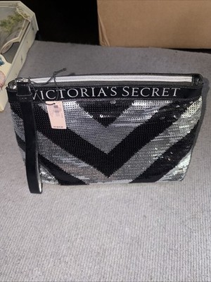 ''NWT'' Victoria's Secret Black & Silver Sequin Cosmetic Bag