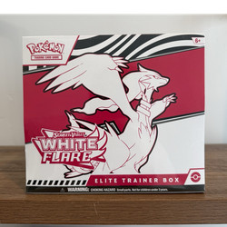 Scarlet & Violet Shrouded Fable Elite Trainer Box