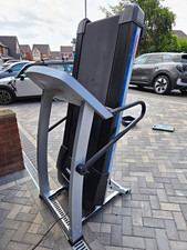 Life Fitness FTR Electric Foldaway Treadmill 19 km/h 15% Incline
