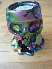 Bath & Body Works 2025 Halloween Dripping Skull 3 Wick Candle Holder Pedestal
