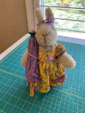 Muffy Vanderbear Hoppy "April Showers"