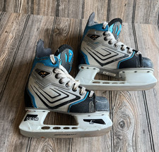 Boy's CCM Hockey Ice Skates Youth Size 13D Blue/Gray Vector Exo-Skel Proformance
