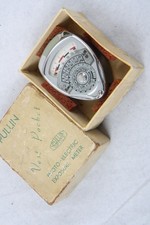 cool Pullin Vest Pocket Photo-Electric Exposure light Meter, boxed, working