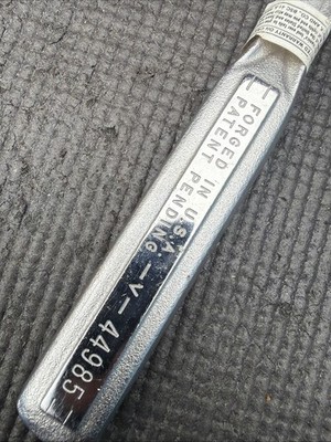 Craftsman V Series 44985 1/2