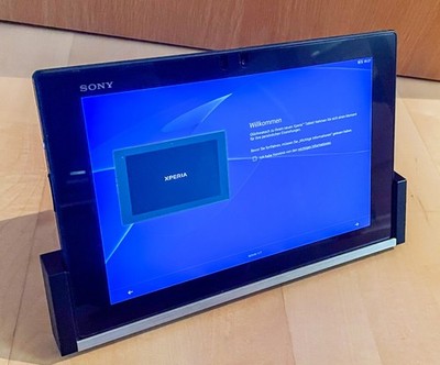Tablet Sony Xperia Z SGP311 Wi-Fi mit Docking/Ladestation