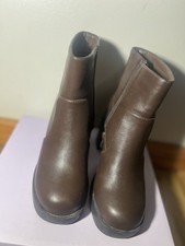 Brown Leather Ankle Boots with Side Zipper