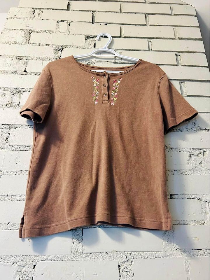 Vintage Grandma Floral Shirt size M