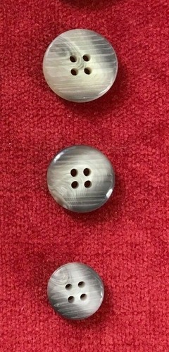 Horn Look Buttons Variety of sizes Hbox - Picture 5 of 6
