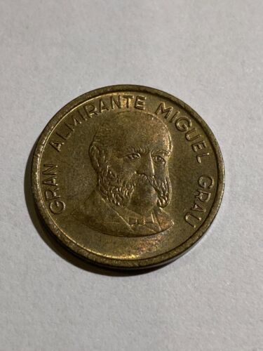 Peru 20 Centimos (1987) - KM# 294 - Brass Admiral Miguel Grau Coin