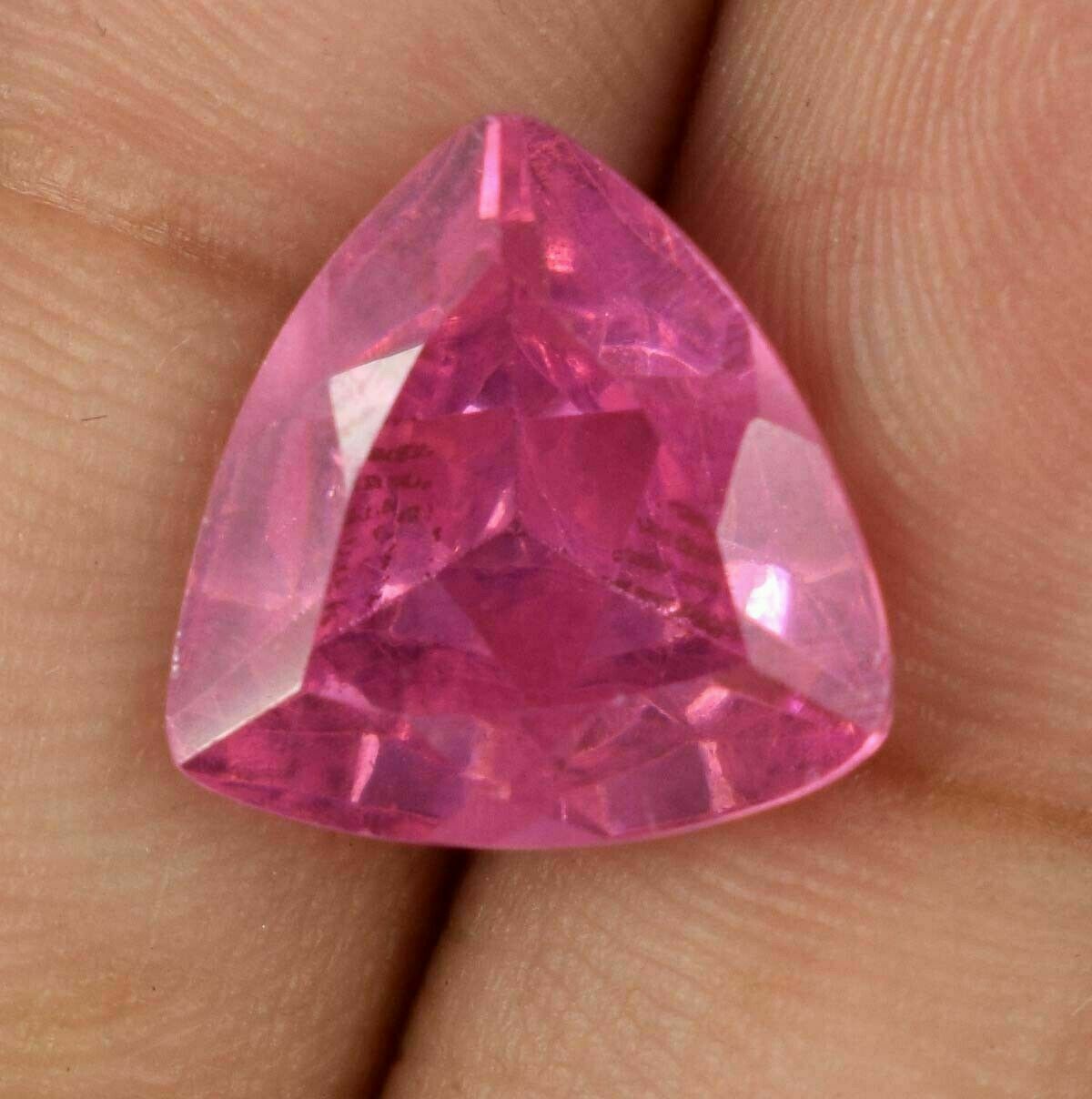 Foto 1 di 3