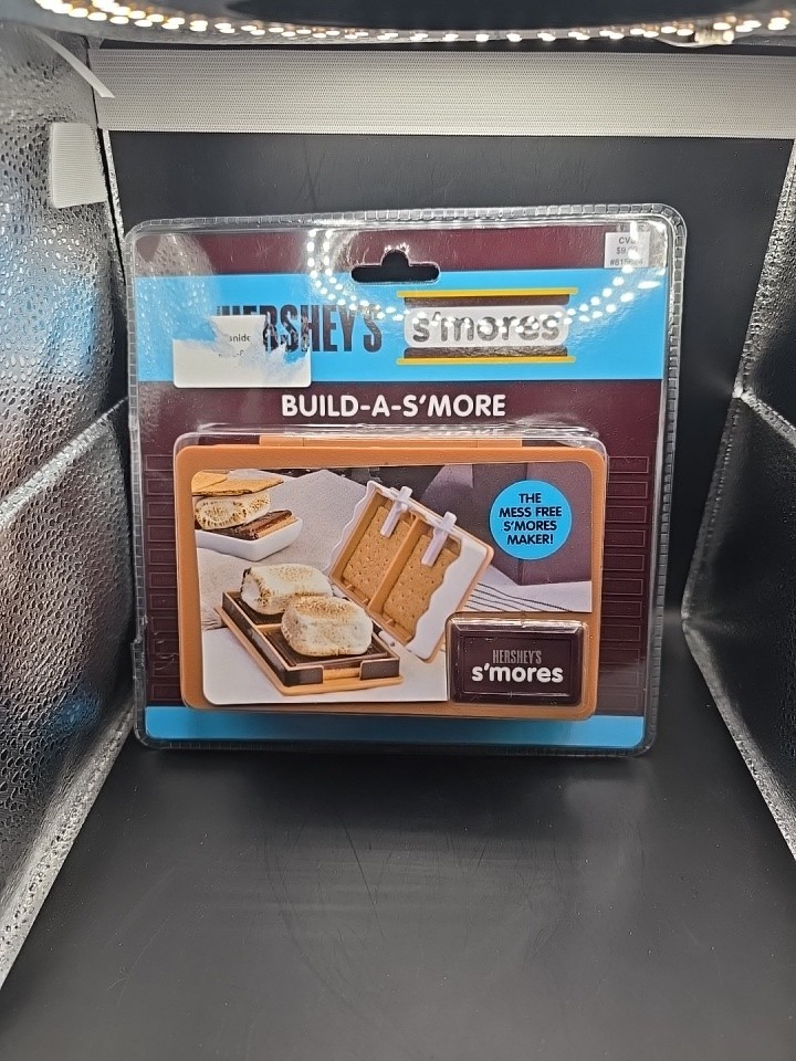 HERSEY’S S’MORES BUILD-A-S’MORE MESS FREE MAKER NEW IN BOX