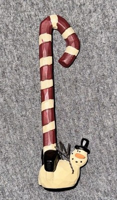 Snowman Hugging Candy Cane Shelf Sitter B Lloyd 2009 Figurine Suzi Blossom