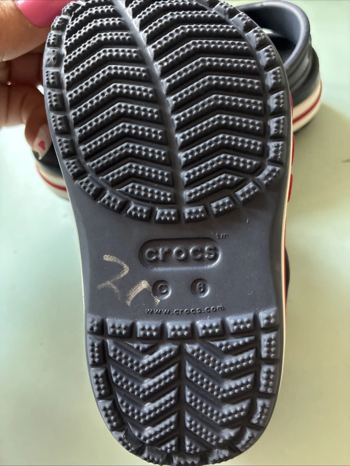 Baby Crocs Foto 3 de 4