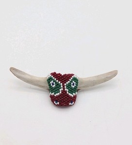 Vtg Zuni Handmade Beaded Cow Steer Head Bolo Scarf Slide Vertebrae Bone c1950's